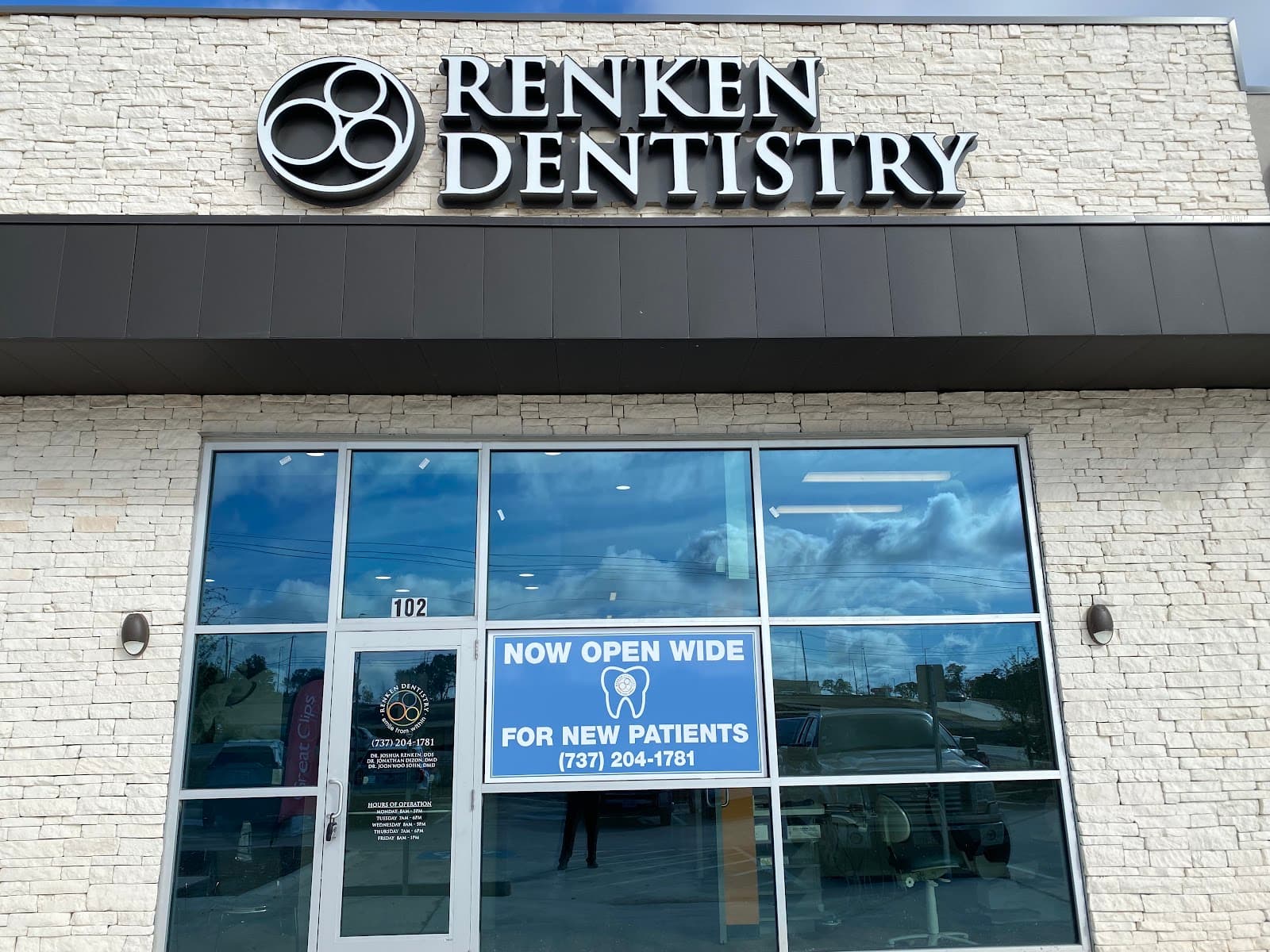Renken Dentistry of Oak Hill (now seen at Belterra)