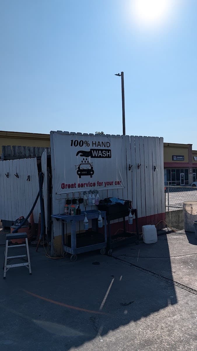 100% Hand Car Wash