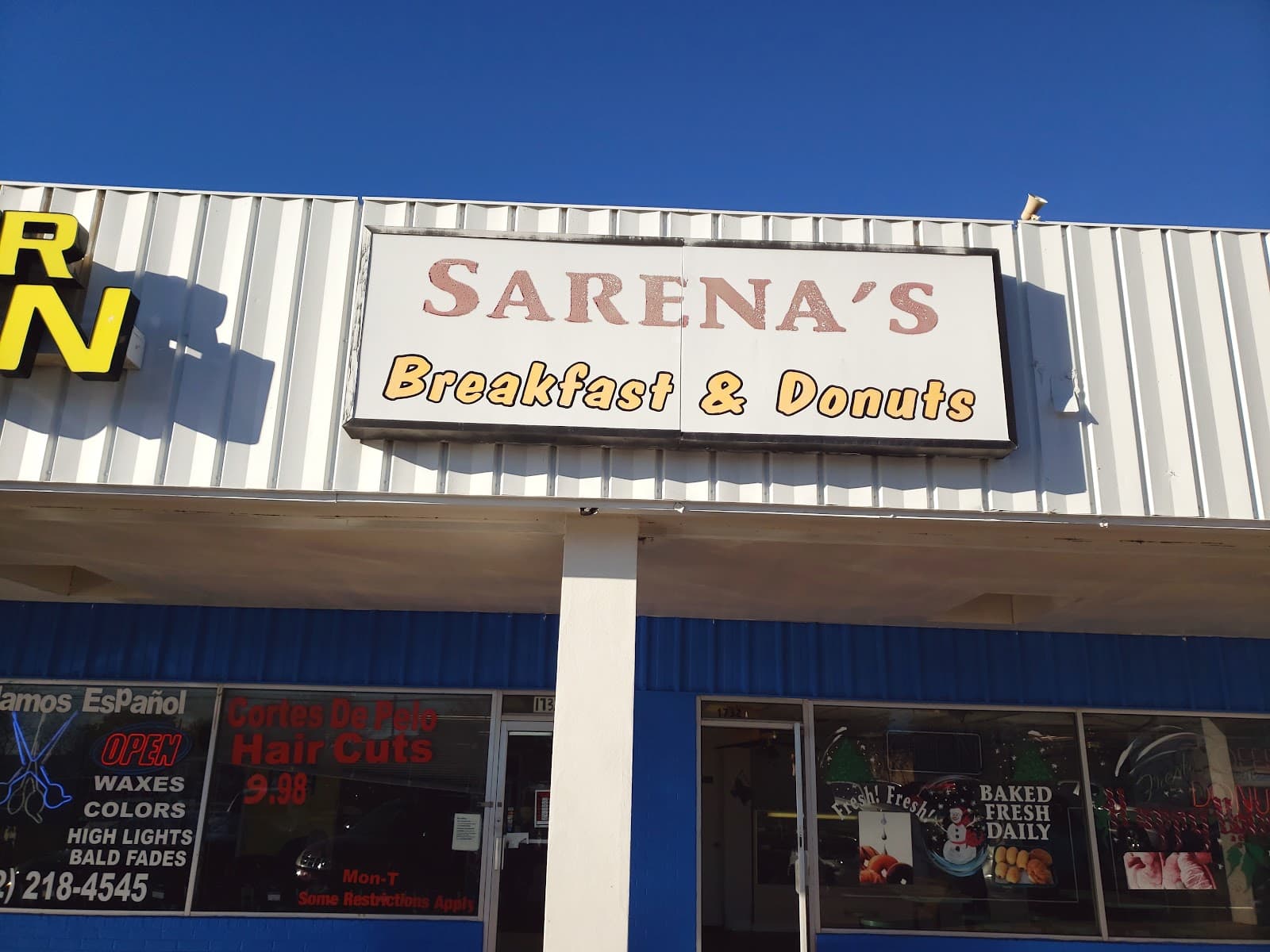 Sarena's Breakfast & Donuts