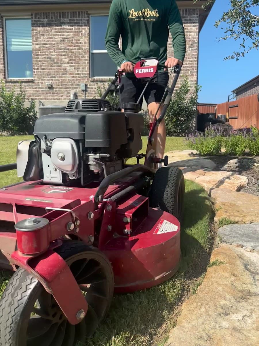 Local Roots Lawn Maintenance