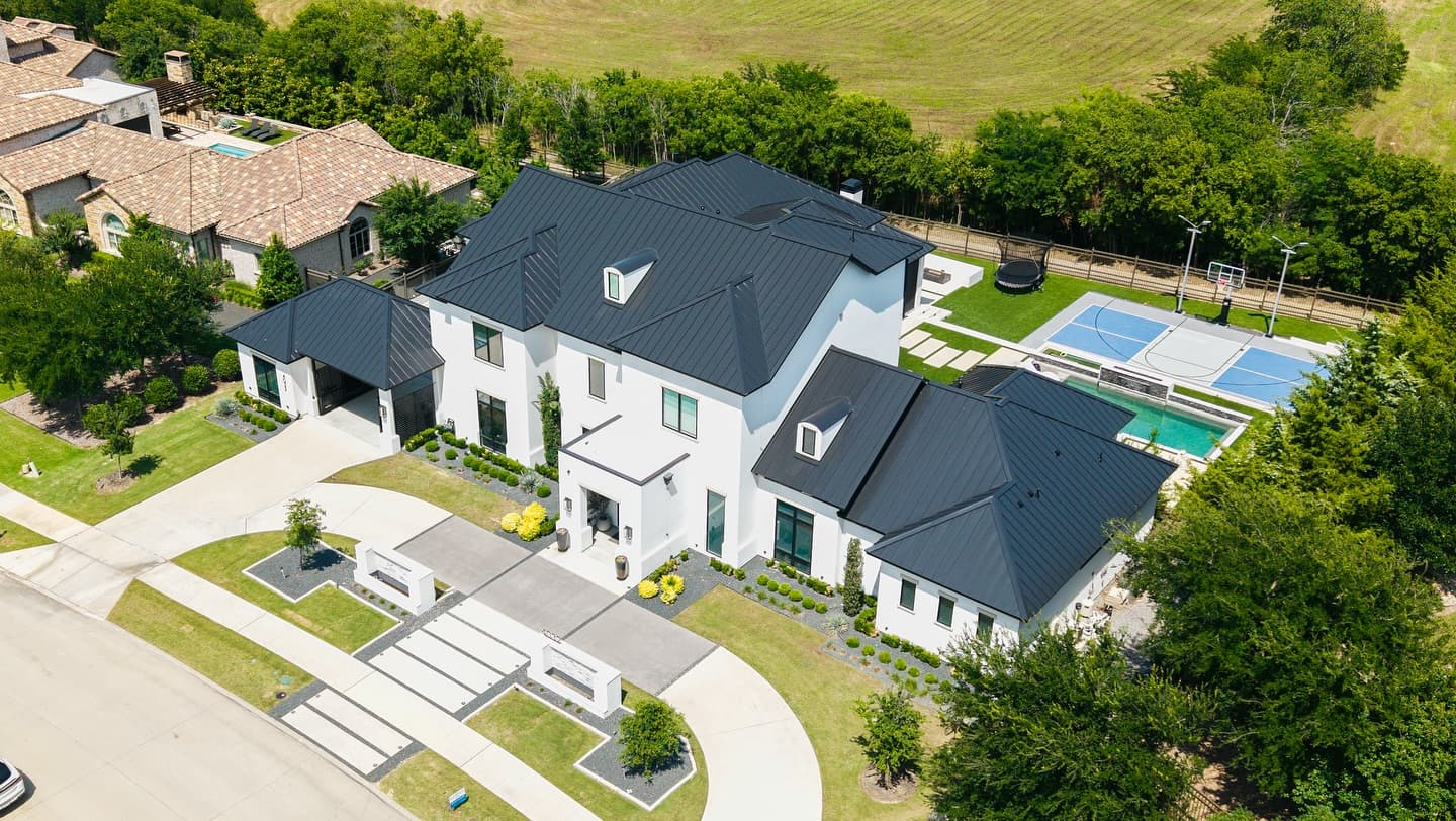 Blue Hammer Roofing