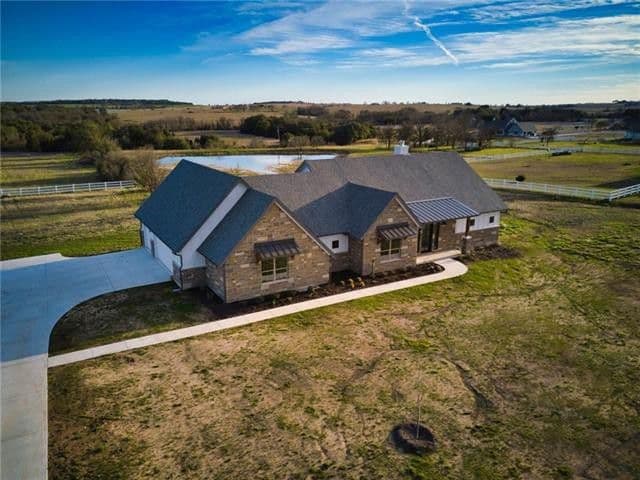 Flenn Custom Homes & Remodeling