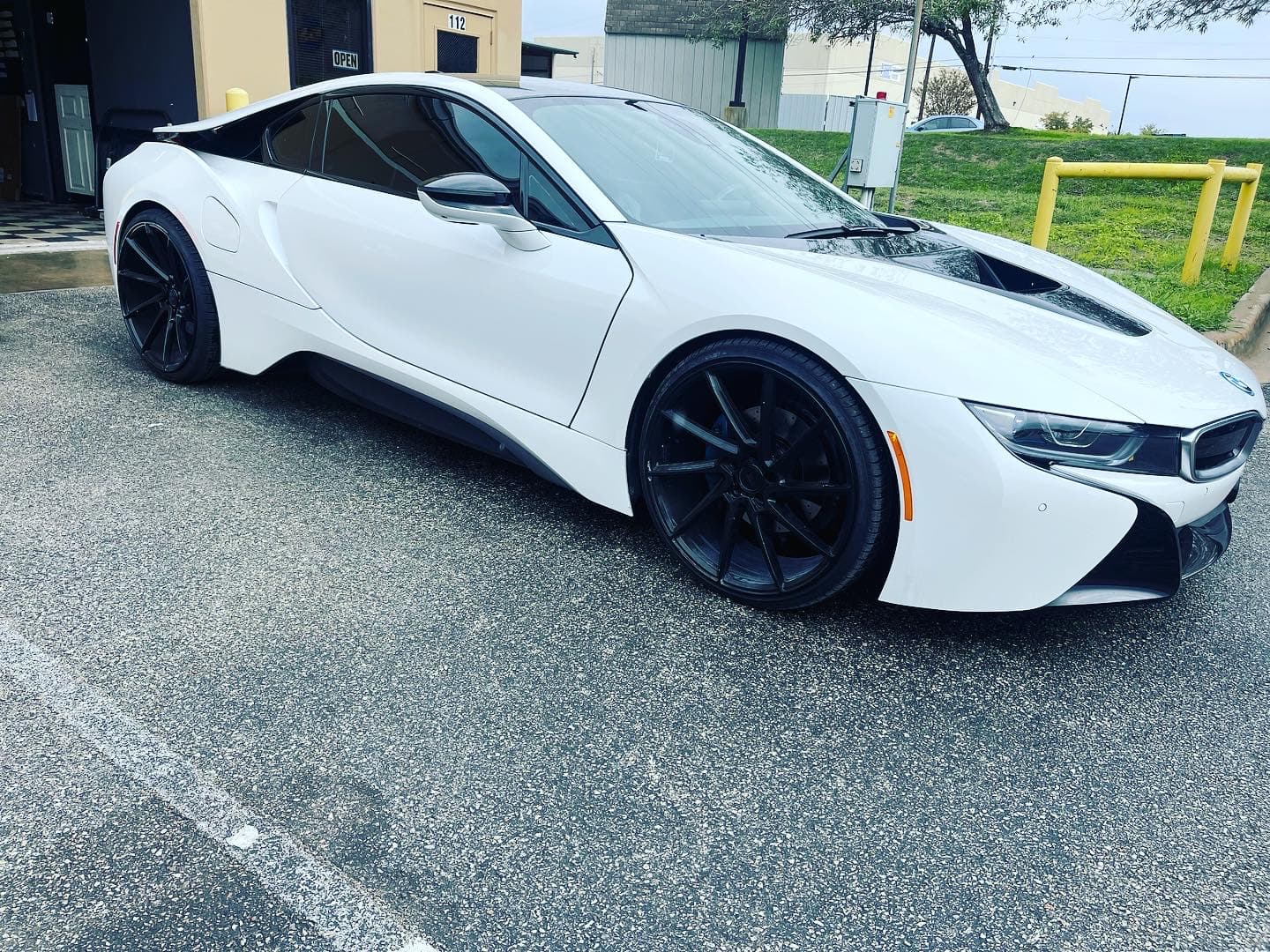 New Image Auto Glass & Window Tint