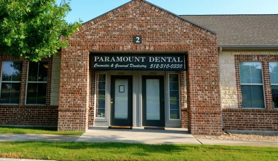 Paramount Dental