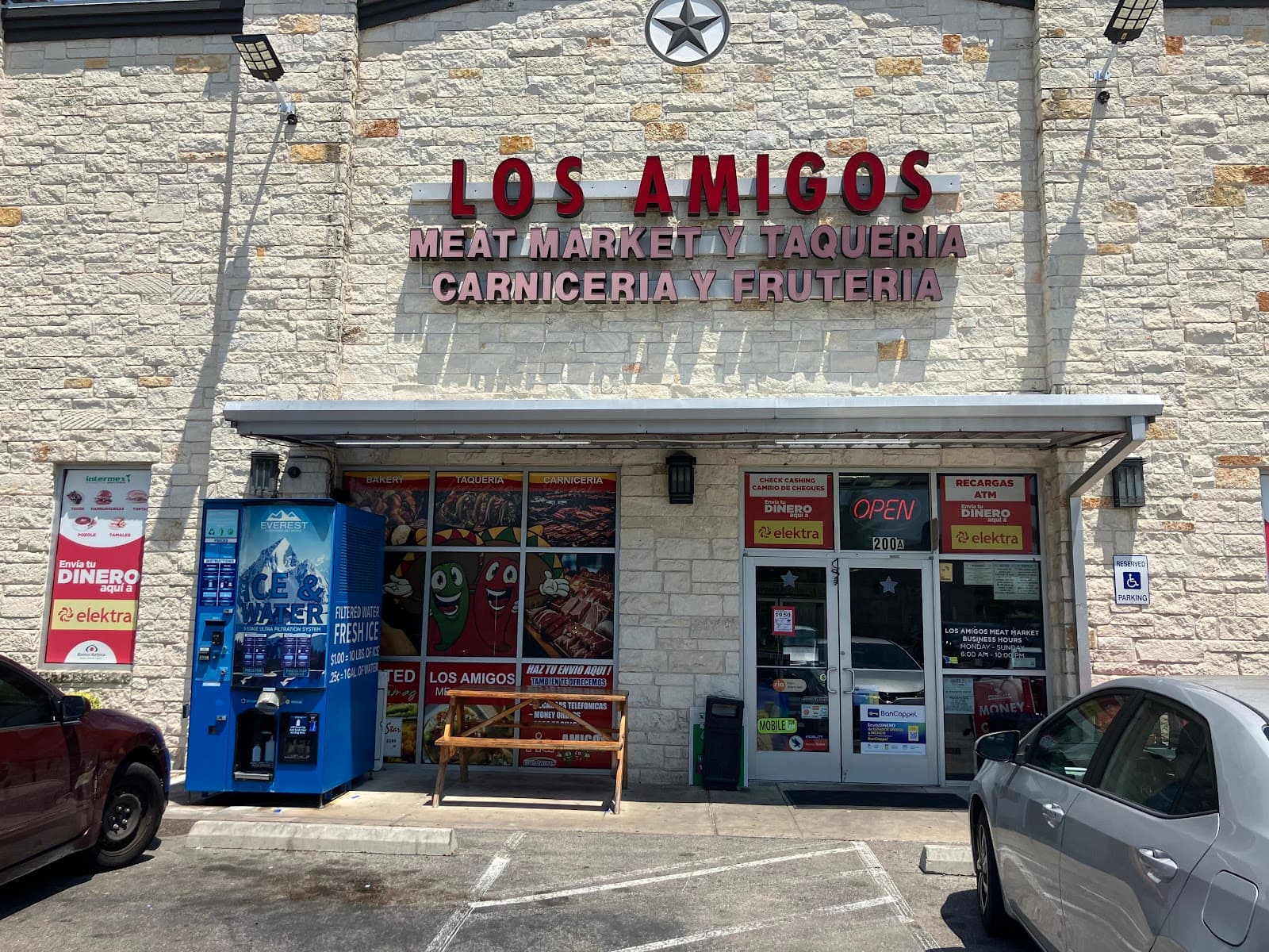 Los Amigos Meat Market